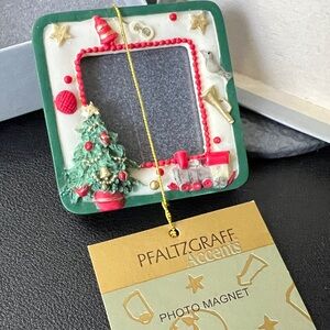 Pfaltzgraff Festive Green and Red Photo Magnet 1996